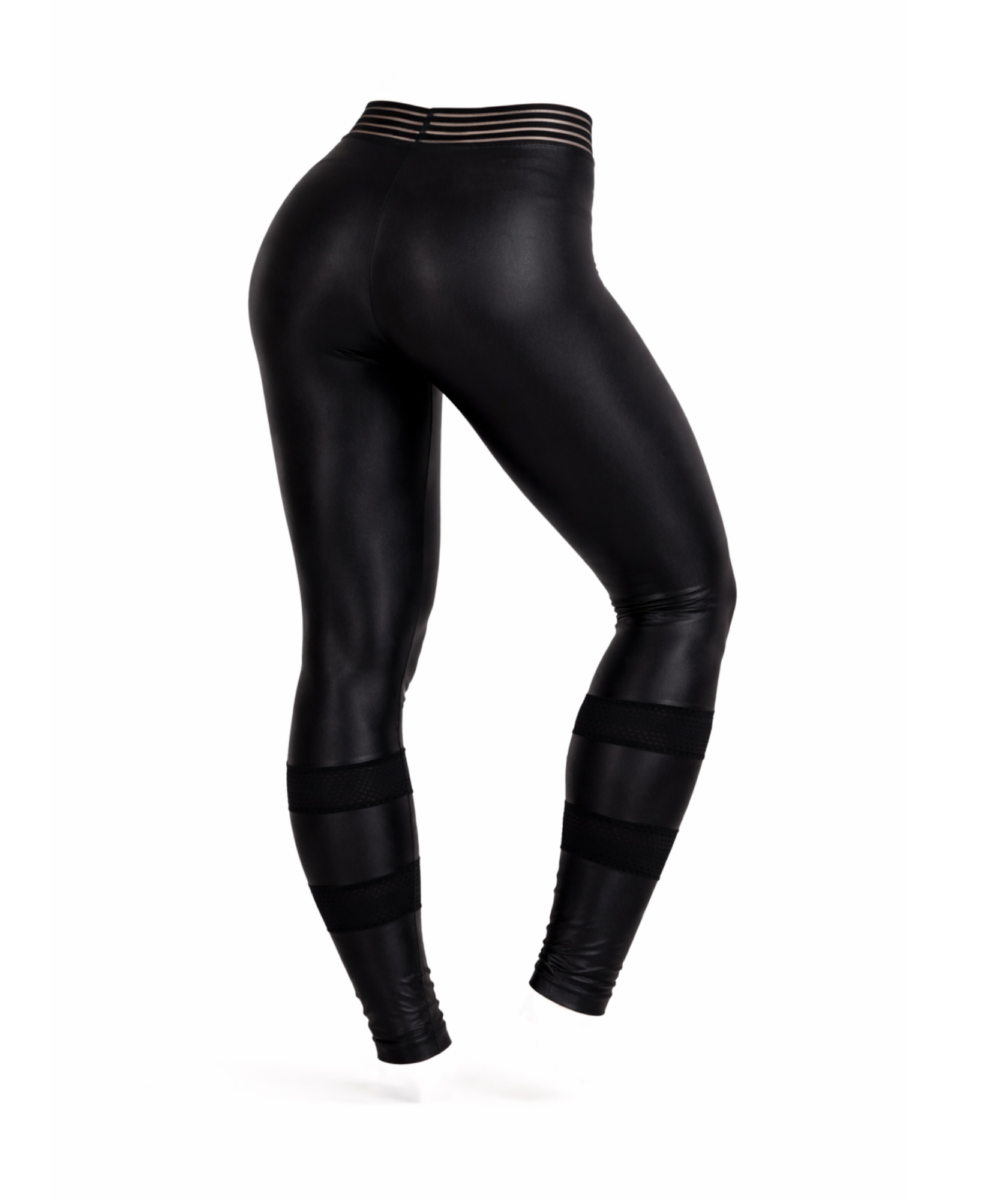 Why Every Woman Needs a Pair of Luxury Sculpting Leggings in 2026